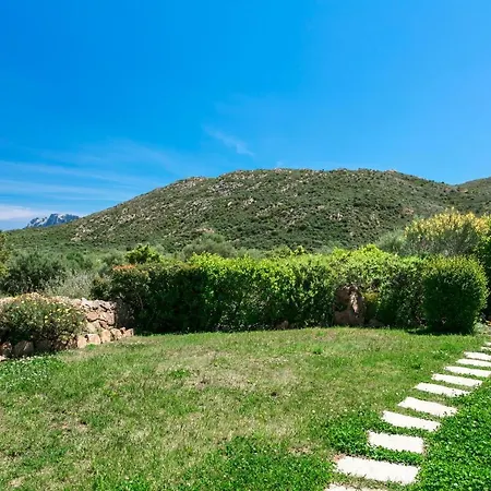 Holiday home Villetta Tiriddo